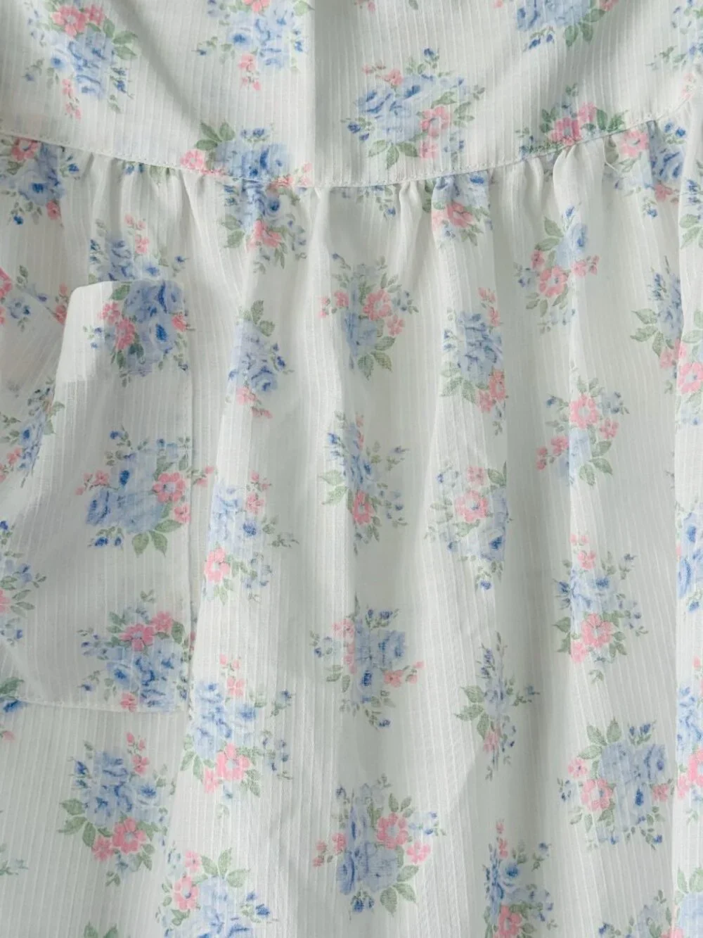 Vintage White Tie-Back Half Apron With Pastel Flowers on White